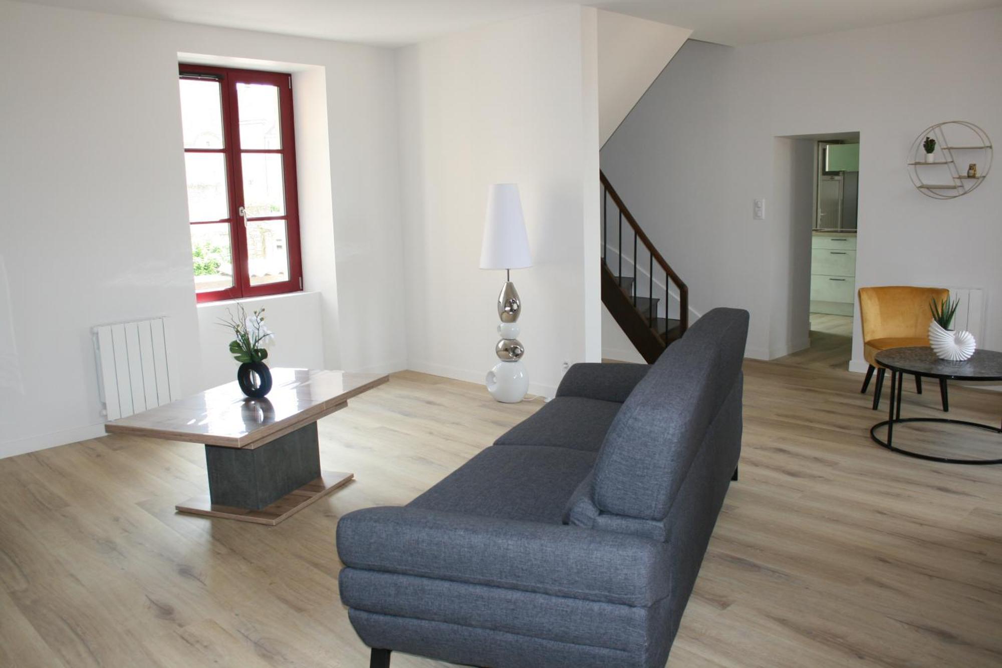 Les Nuits D'Aldearde Apartment Airvault ภายนอก รูปภาพ
