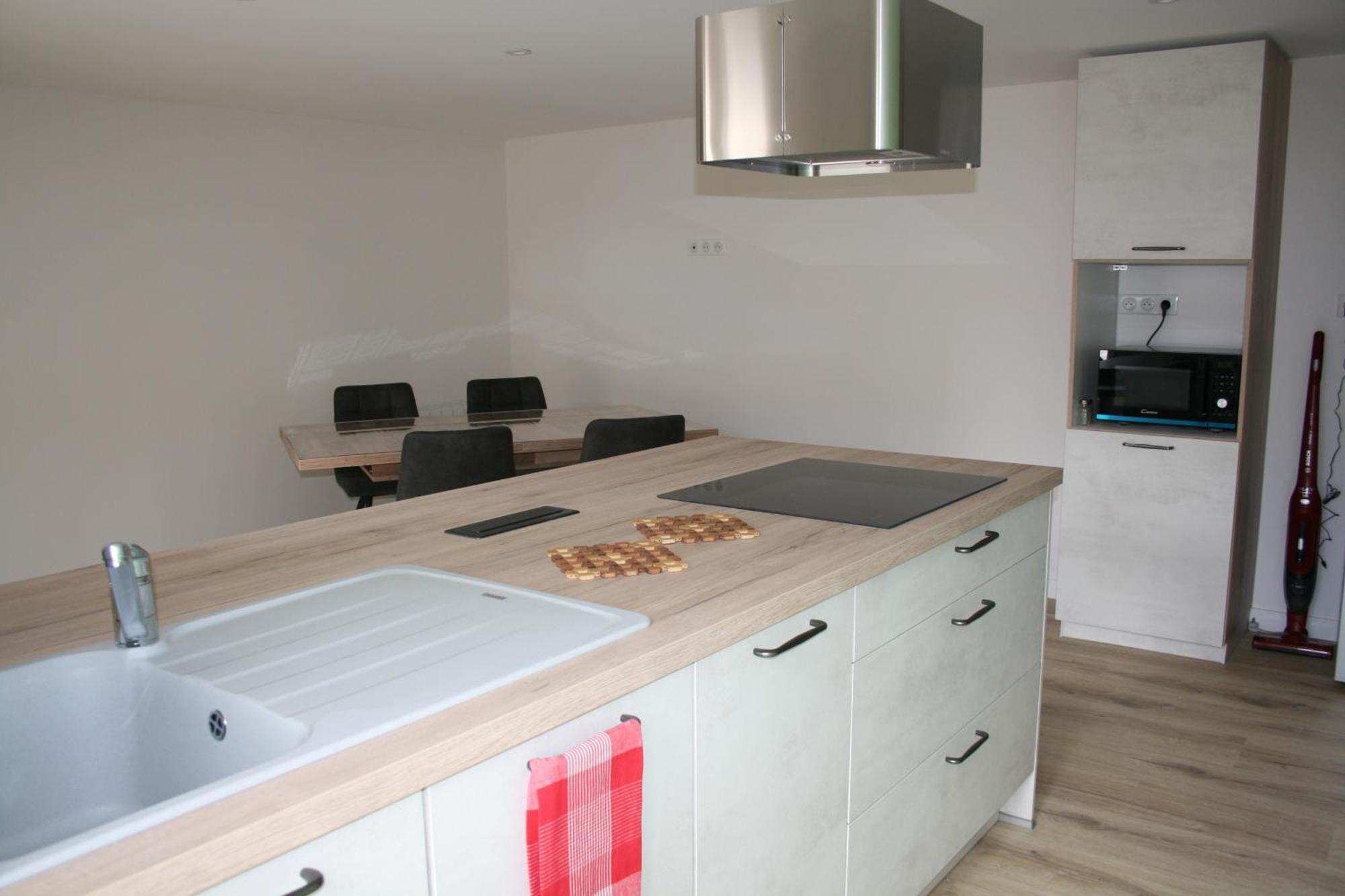 Les Nuits D'Aldearde Apartment Airvault ภายนอก รูปภาพ